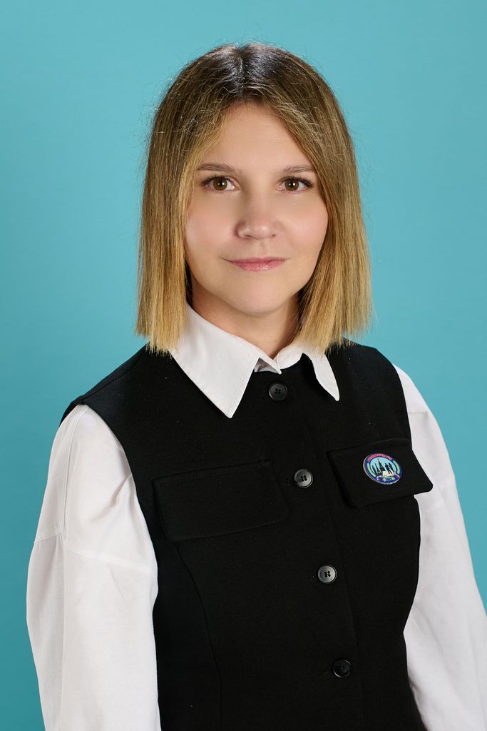 Александрова Валентина Анатольевна.