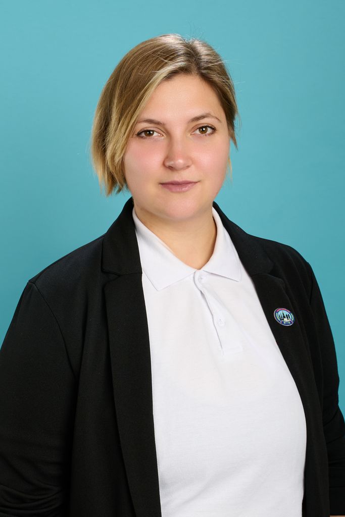 Недоступ Юлия Олеговна.