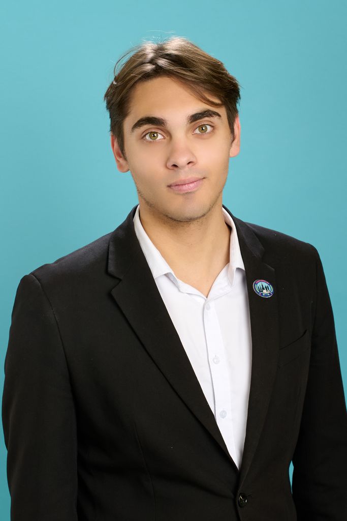 Оболянский Андрей Владимирович.