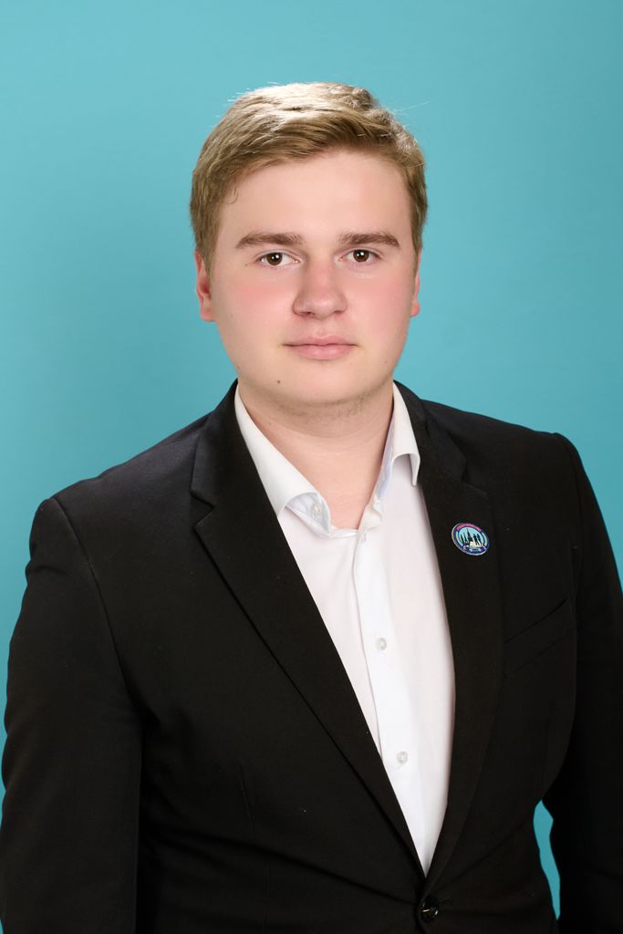 Подусенко Евгений Денисович.