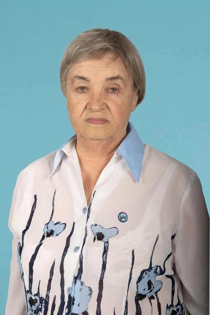 Якутина Зоя Романовна.