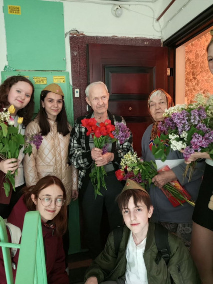 Правнуки Победы поздравляют с Днём Великой Победы.